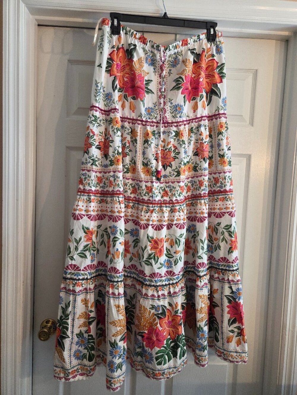 FARM RIO BLOOM GARDEN 2 PIECE -MAXI SKIRT W/TOP - Picture 9 of 16